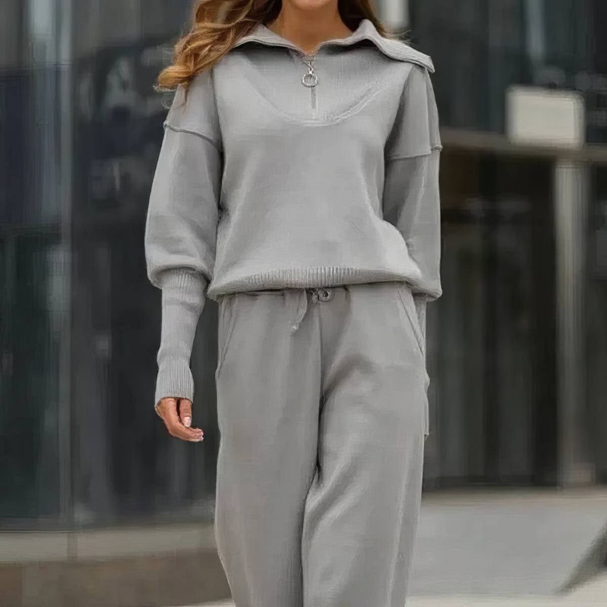 Bella | Tracksuit Chic